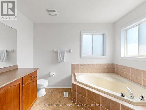 4880 Yorkshire Avenue, Mississauga, ON 