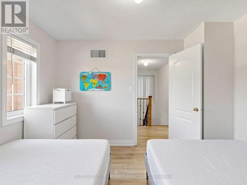 4880 Yorkshire Avenue, Mississauga, ON 