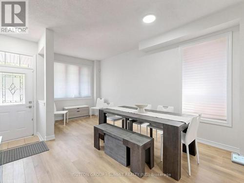 4880 Yorkshire Avenue, Mississauga, ON 