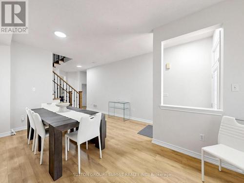 4880 Yorkshire Avenue, Mississauga, ON 