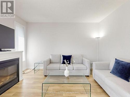 4880 Yorkshire Avenue, Mississauga, ON 