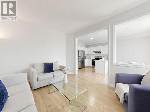 4880 Yorkshire Avenue, Mississauga, ON 