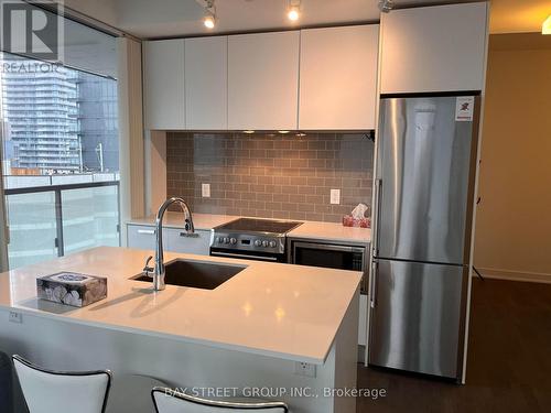 2510 - 57 ST. JOSEPH STREET , Toronto, Ontario M5S 0C5 2