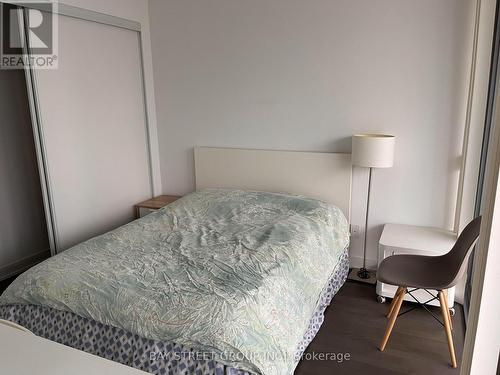 2510 - 57 ST. JOSEPH STREET , Toronto, Ontario M5S 0C5 4