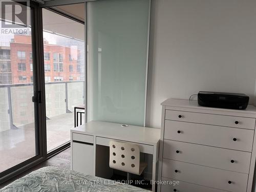 2510 - 57 ST. JOSEPH STREET , Toronto, Ontario M5S 0C5 5