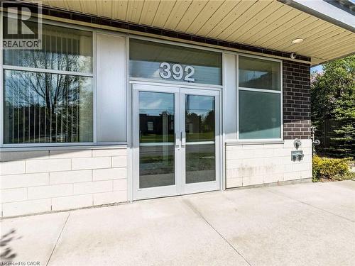 392 ALBERT Street Unit# 304 , Waterloo, Ontario N2L 3V1 4