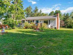 1366 WOODVILLE RD Road Lakeville, NS B4N 3V7