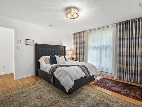 301 Basinview Drive, Bedford, NS 