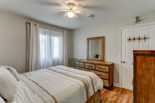 Master Bedroom - 908 Route Morin, Val-David, QC 