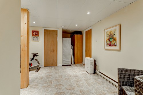 Family Room - 908 Route Morin, Val-David, QC 