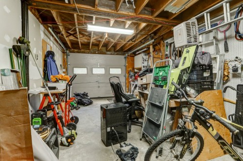 Garage - 908 Route Morin, Val-David, QC 