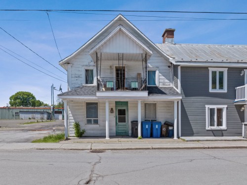 Front of Structure - 290  - 292 Rue De Frontenac, Berthierville, QC 