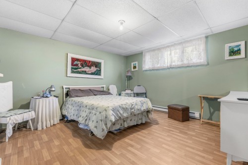 Bedroom - 19 Rue Pierre-Régis, Notre-Dame-Des-Prairies, QC 