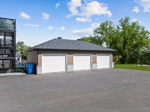 Garage - 768  - 772 Ch. St-Jean, Saint-Paul, QC 