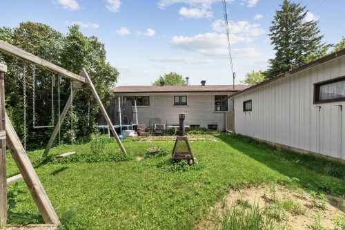 Back of Structure - 124 3E Avenue, Notre-Dame-Des-Prairies, QC 
