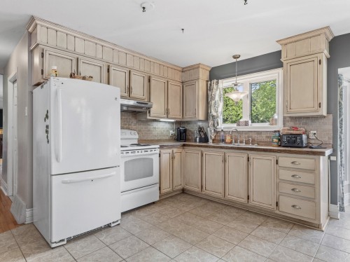 Kitchen - 124 3E Avenue, Notre-Dame-Des-Prairies, QC 