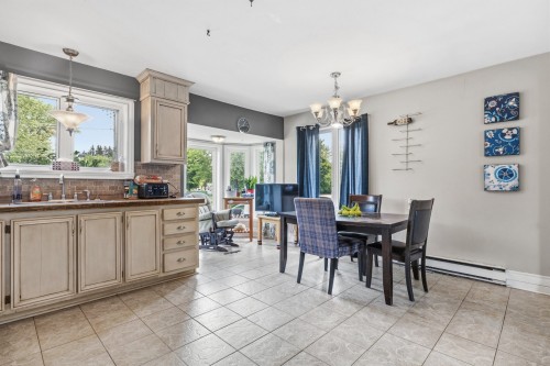 Kitchen - 124 3E Avenue, Notre-Dame-Des-Prairies, QC 