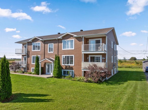 Face arrière - 67 9E Avenue, Crabtree, QC 