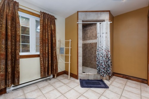 Salle de bains - 996 Ch. Maskinongé, Boileau, QC 