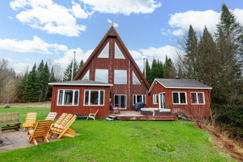 Face arrière - 996 Ch. Maskinongé, Boileau, QC 