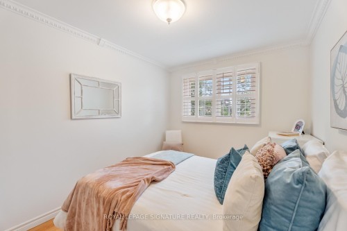 47 Pepper Tree Drive, Toronto, ON 