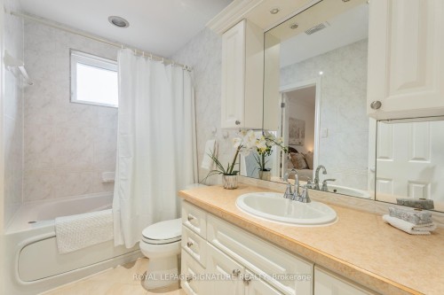 47 Pepper Tree Drive, Toronto, ON 