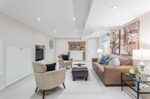 47 Pepper Tree Drive, Toronto, ON 