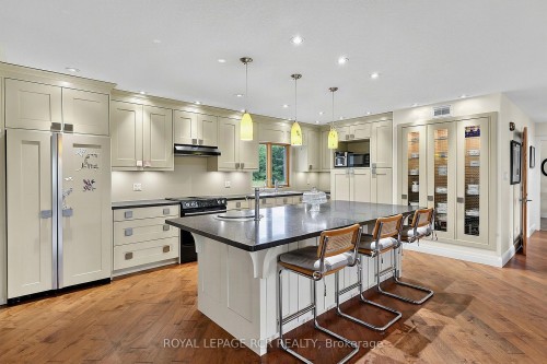 2192 Atkinson Road, Springwater, ON 