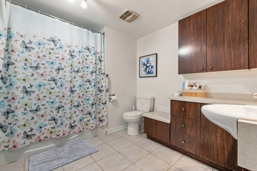 Bathroom - 1574  - 1578 Rue Piette, Joliette, QC 