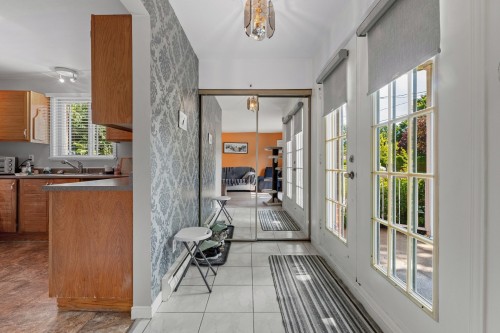 Mud Room - 1574  - 1578 Rue Piette, Joliette, QC 