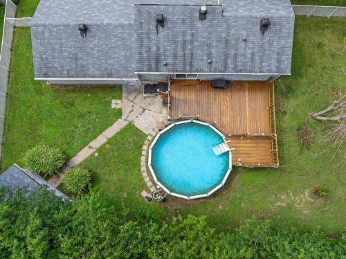 Photo aérienne - 154 Av. Des Pins, Lavaltrie, QC 