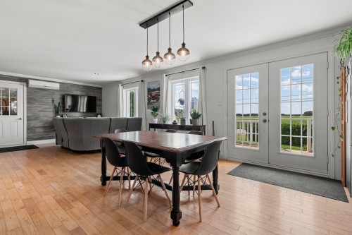 Salle à manger - 1654 Rue Principale, Saint-Cuthbert, QC 