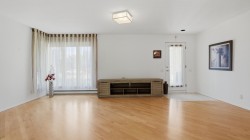 Salon - 