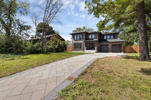 Façade - 10 Av. Lakeside, Pointe-Claire, QC 