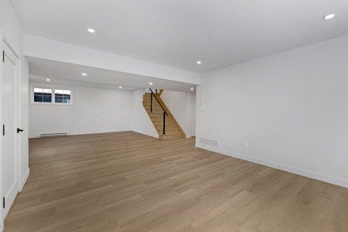 Sous-sol - 10 Av. Lakeside, Pointe-Claire, QC 