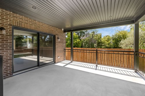 Terrasse - 10 Av. Lakeside, Pointe-Claire, QC 
