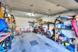 Garage - 