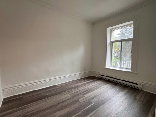 Bedroom - 2223 Rue St-Jacques, Montréal (Le Sud-Ouest), QC 