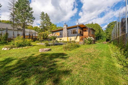 Face arrière - 29 Rue Du Sommet, Sainte-Marguerite-Du-Lac-Masson, QC 