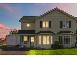 10 Inglis ST Shediac, NB E4P 8T1