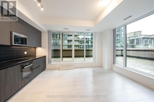 822 - 400 KING STREET W , Toronto, Ontario M5V 1K2 3