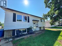 12 Bowerman CRESCENT  Prince Albert, SK S6V 6K2