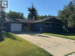 1209 Shannon ROAD  Regina, SK S4S 5K9