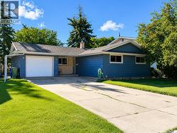 1209 Shannon ROAD  Regina, SK S4S 5K9