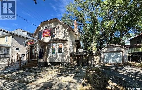 2416 14Th Avenue, Regina, SK 