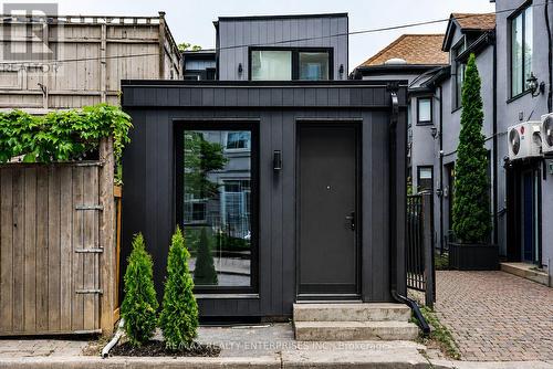 2 - 21 BELMONT STREET S , Toronto, Ontario M5R 1P9