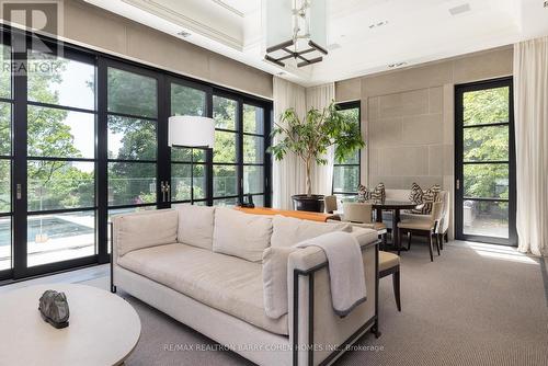 17 Ardwold Gate, Toronto, ON 