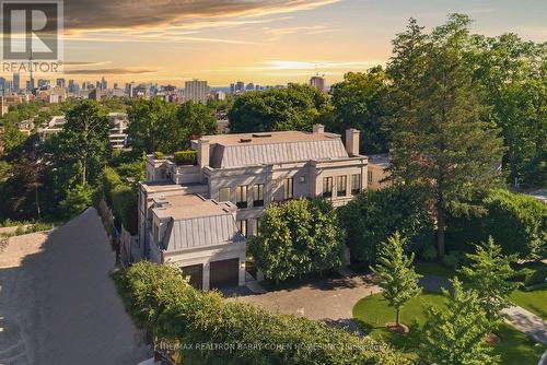 17 Ardwold Gate, Toronto, ON 
