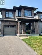 82 WARRIOR STREET Ottawa, ON K2V 0M2