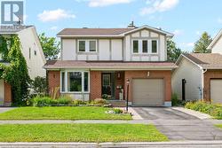 31 TAMBLYN CRESCENT  Ottawa, ON K2L 3A5
